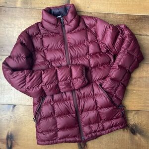 REI Women’s Down Jacket XSmall, Burgundy